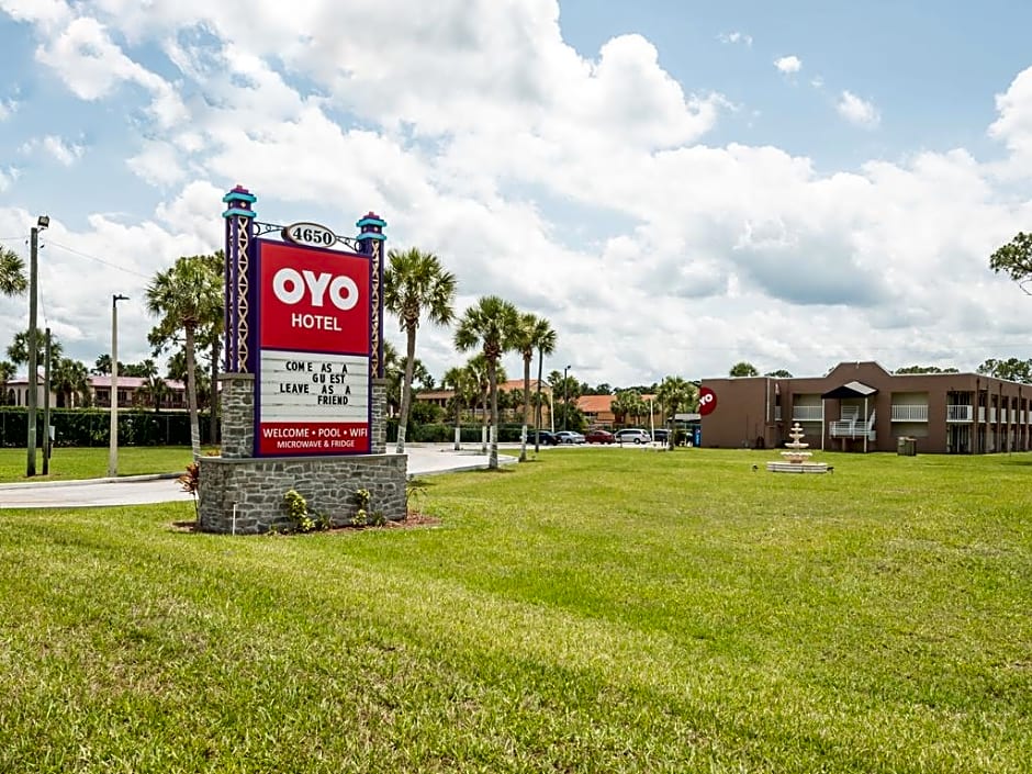 OYO Hotel Kissimmee West
