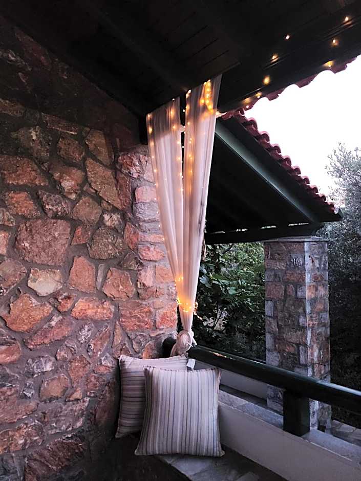 Elia Village by Irida Iris Group