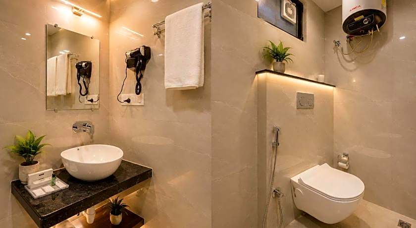 Hotel Sugandh Retreat
