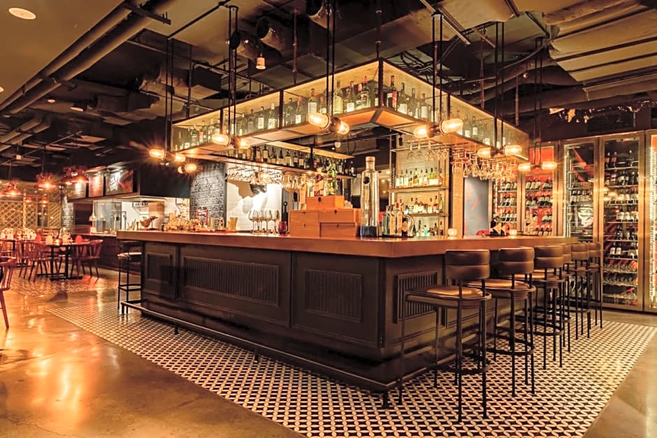 Pullman Saigon Centre Hotel