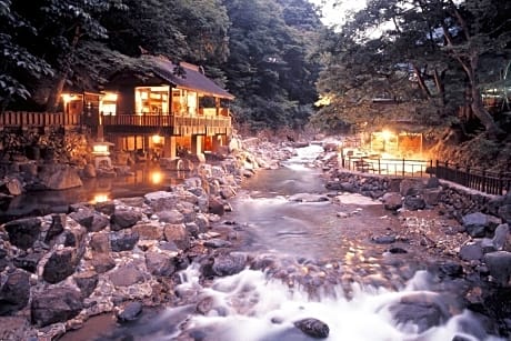 Takaragawa Onsen Osenkaku