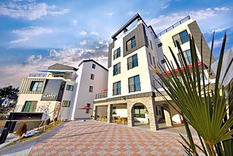 Samcheok Blossom Pension