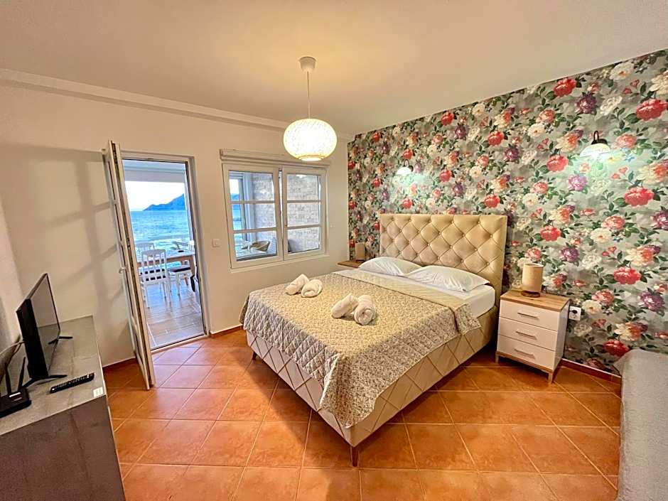 Apartments AriaSana-5m from the beach