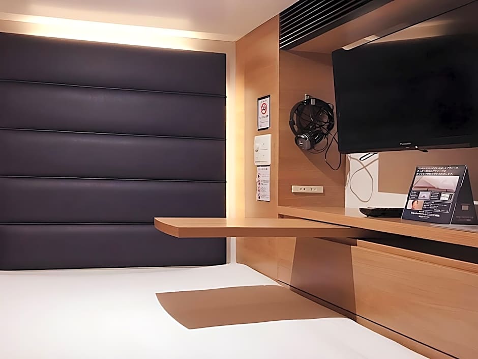 Hotel & Spa TOPOS Sendai Station - Caters to Men