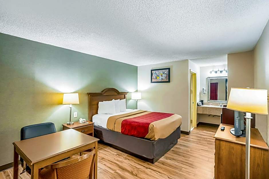 Econo Lodge Huntington - Barboursville University Area