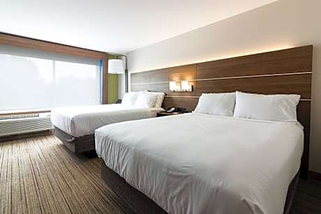 Standard Room with Two Queen Beds