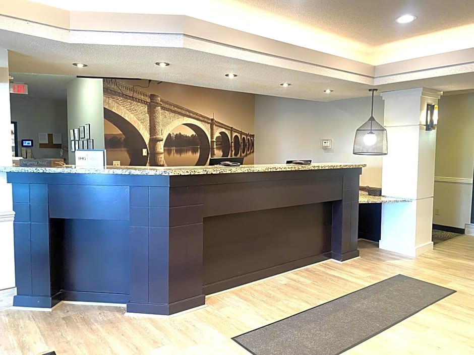 Staybridge Suites Columbia-Highway 63 & I-70 By IHG