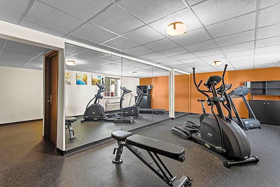 Comfort Inn City of Natural Lakes