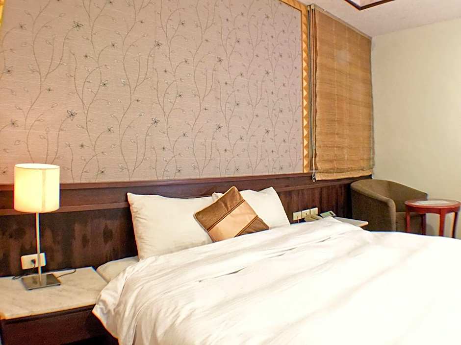 YC Cyuan Hot-Spring Hotel