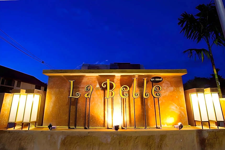 La Belle Hotel