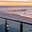 Oaks Glenelg Plaza Pier Suites
