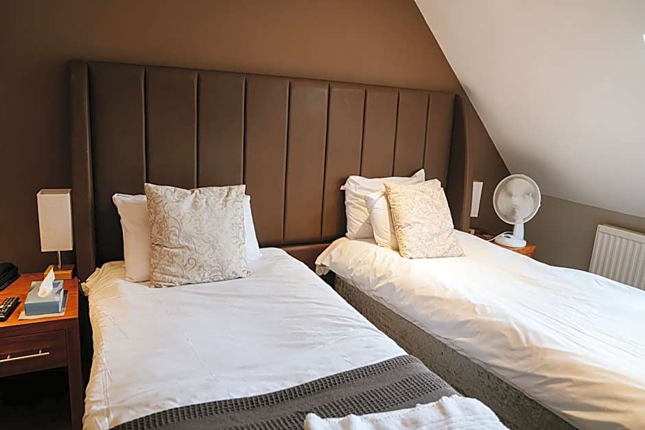 Redesdale Arms Hotel