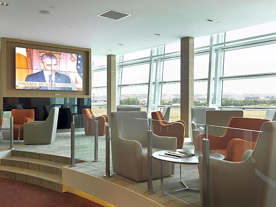 Sama-Sama Express KLIA Terminal 2 - Airside Transit Hotel
