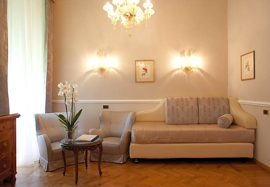 Photo 1 of 1 of Junior Suite, Ground Floor