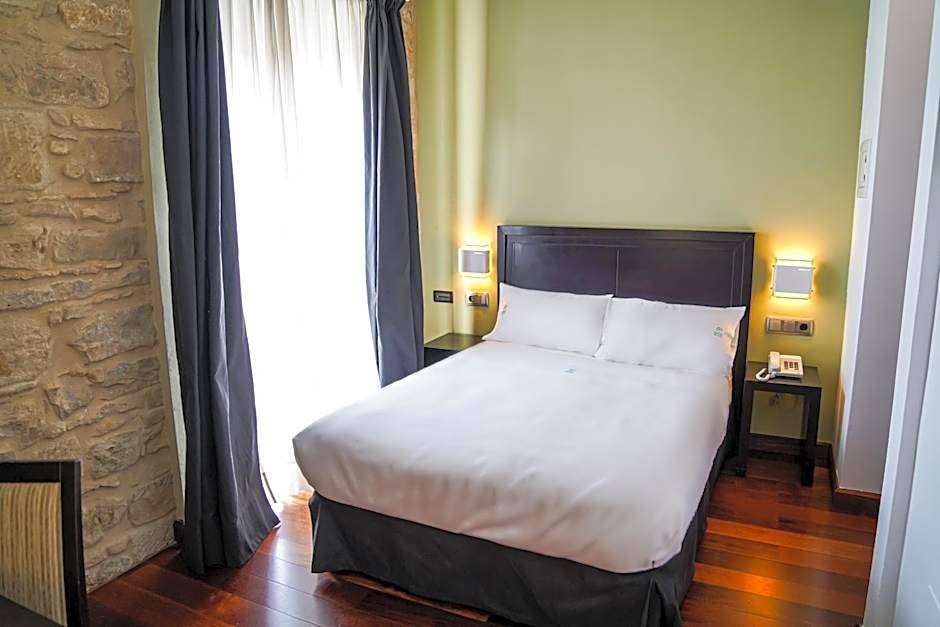 Hotel Baeza Monumental by eme hoteles