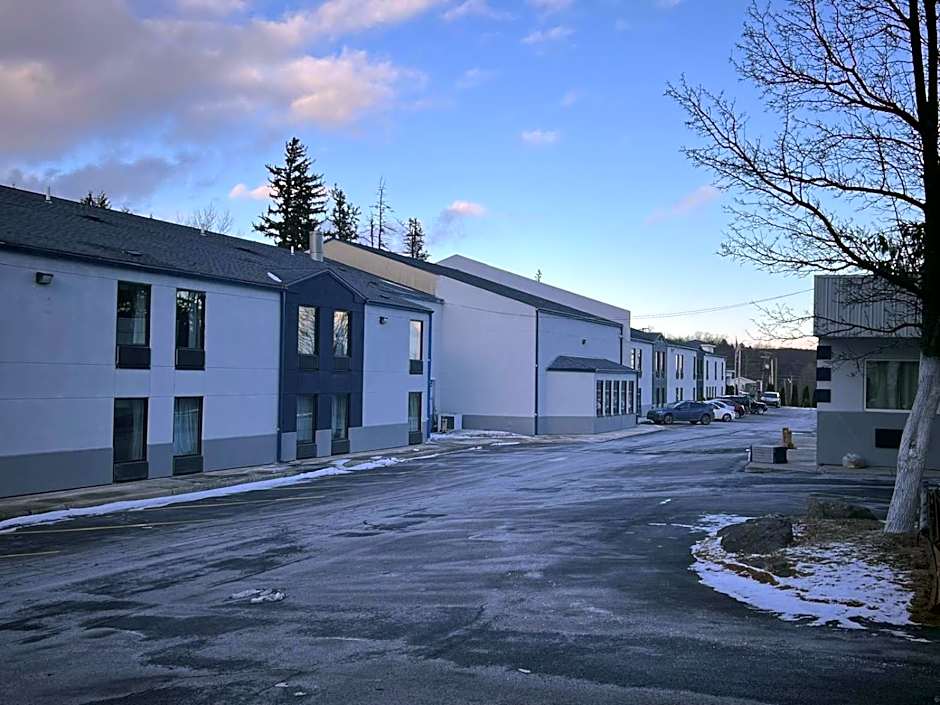 Hotel M Mount Pocono
