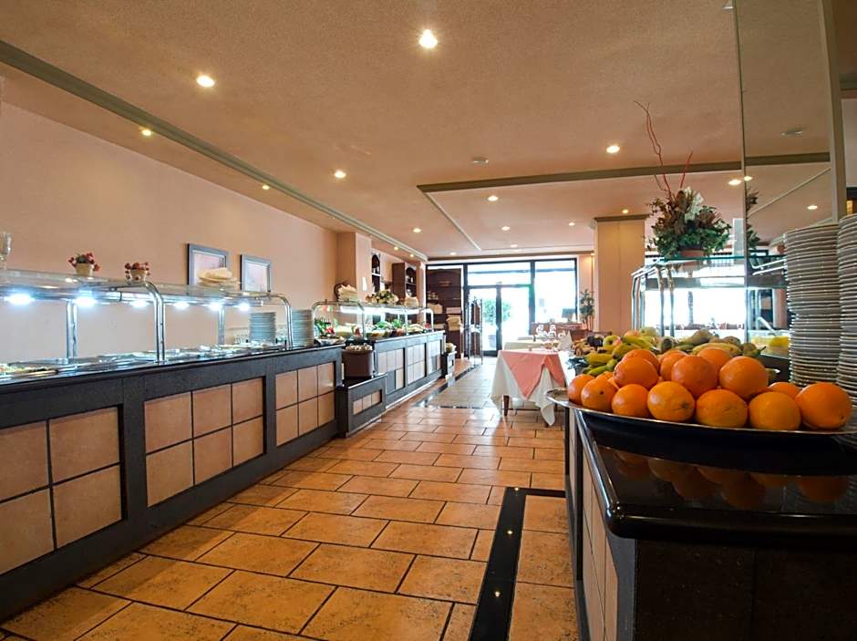 Hotel Zentral Center - Adults only