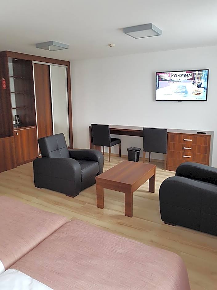 Pod Kominem Pokoje i Apartamenty