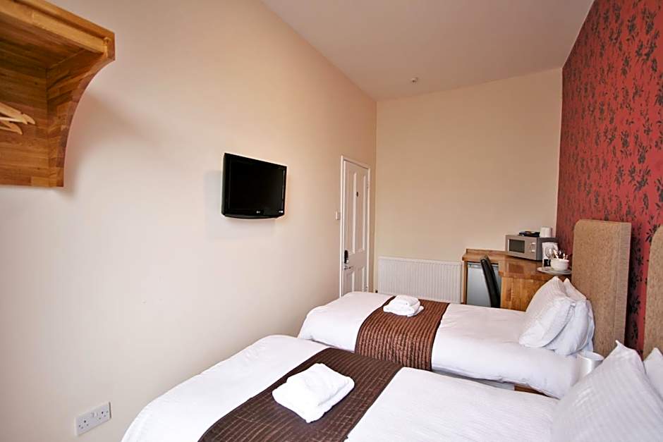 Central Studios Gloucester Place by Roomsbooked