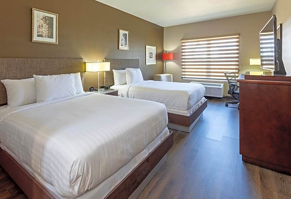 Grandstay Hotel & Suites