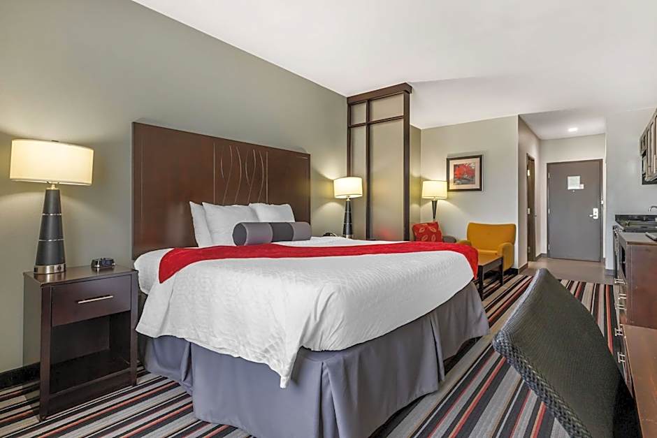 Best Western Plus Cowetas 1st Hotel