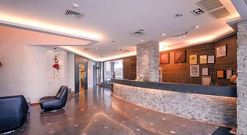 Waugh Den Business Hotel