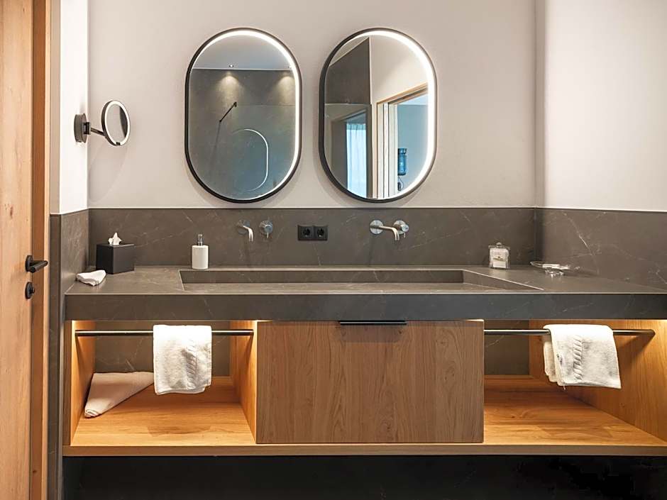 Alpine Nature Hotel Stoll