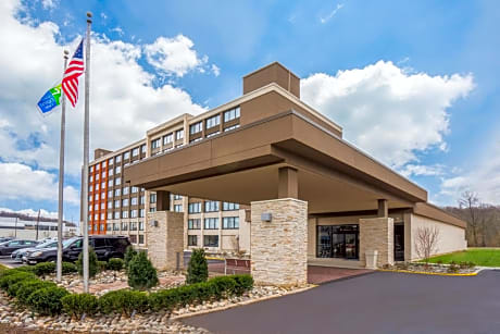 Holiday Inn Express & Suites Ft. Washington - Philadelphia, an IHG Hotel