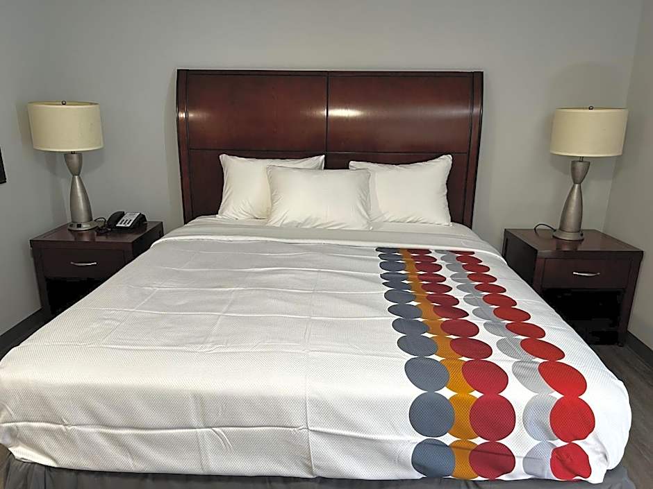 Rodeway Inn Clemmons - Winston-Salem Area