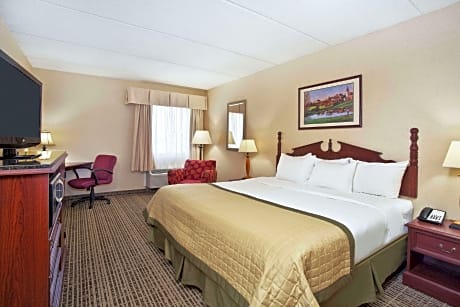 2 ROOMS, SUITE, KING BED, SOFA Breakfast