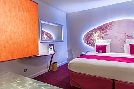 Privilege Room - 1 king-size bed - Upper floors