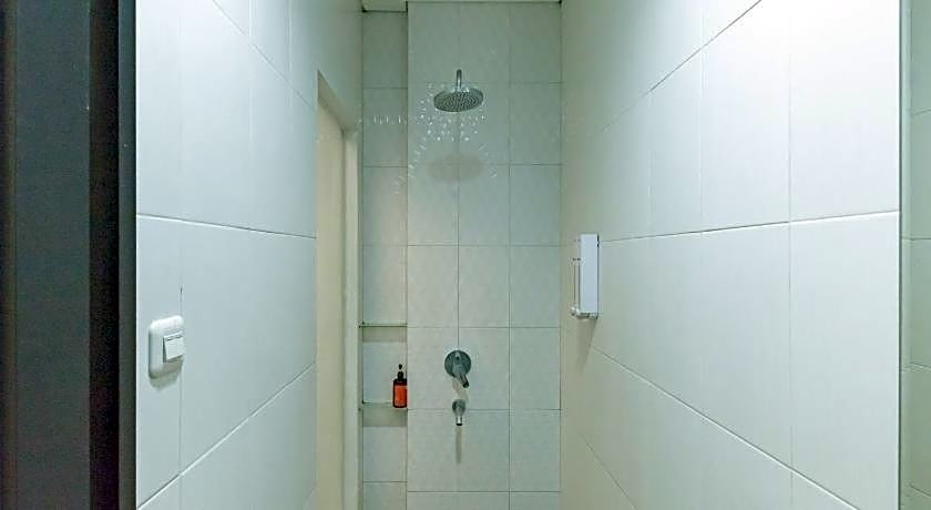 RedDoorz @ Malabar Street