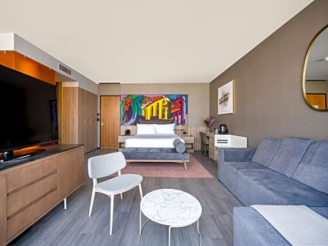 Condesa King Suite with Balcony