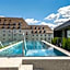 Hotel Maximilian’s