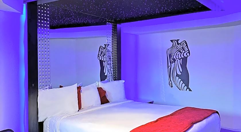 Imperial Suites