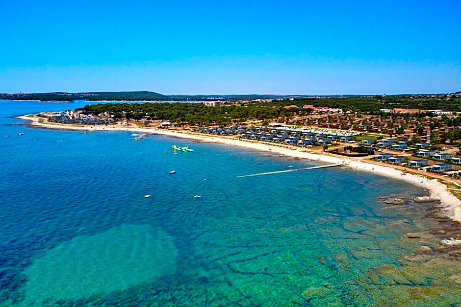 Arena Grand Kazela Camping Homes