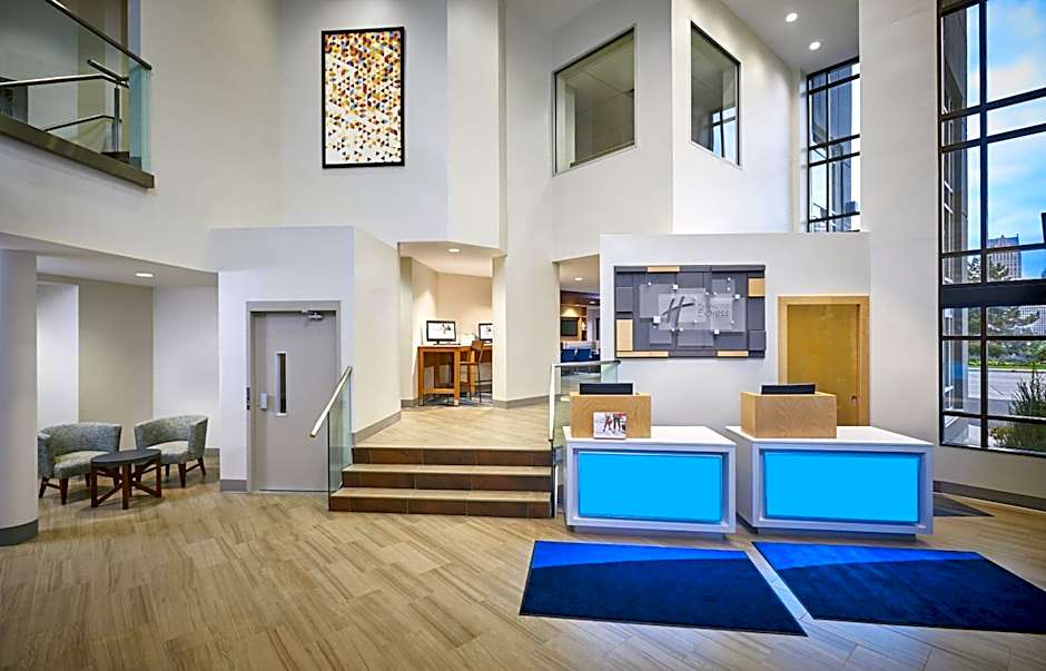 Holiday Inn Express Windsor Waterfront By IHG