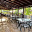 Bella Hotel