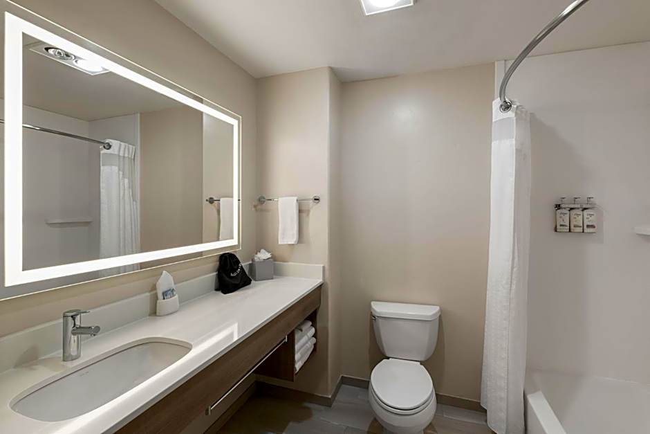 Holiday Inn Express Hotel & Suites - Paso Robles By IHG