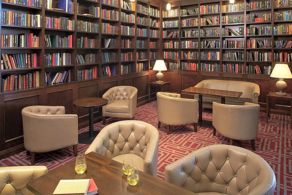 Clayton Hotel Dublin Airport