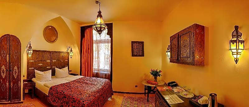 Hotel Villa Oriental & Restaurant