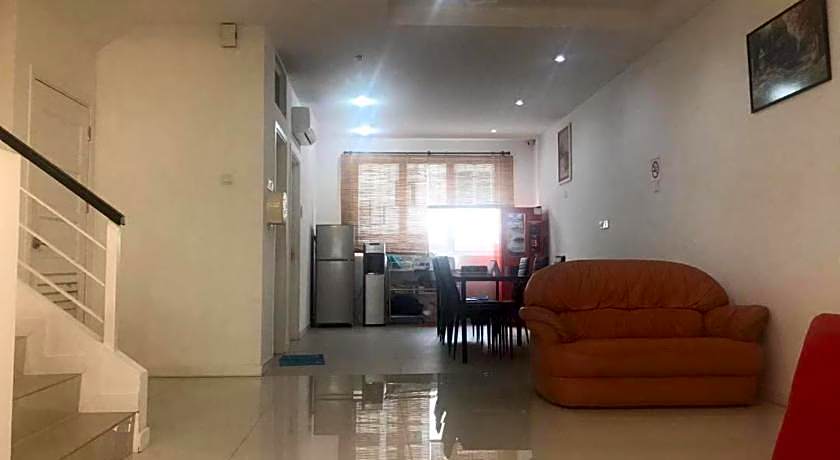 Island Hostel Bayan Lepas