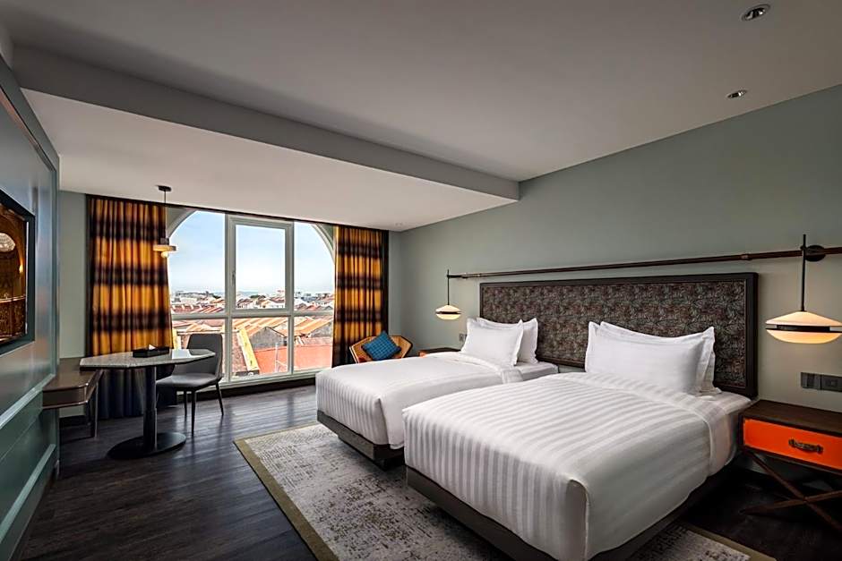 The George Penang by The Crest Collection