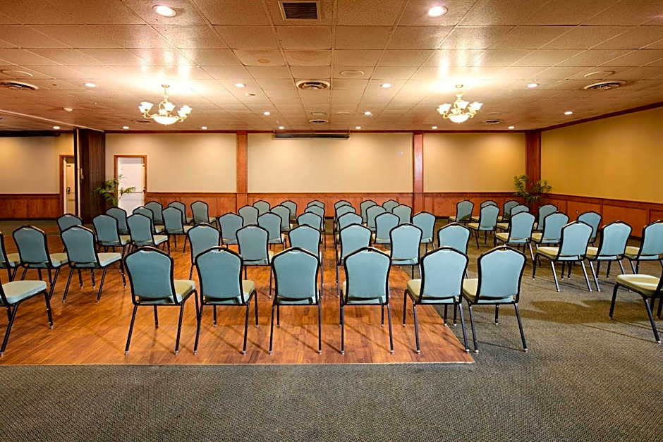 Red Lion Hotel & Conference Center Ellensburg