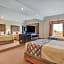 Super 8 by Wyndham Hidalgo/McAllen Area