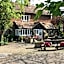 Coombe Lodge Farm House