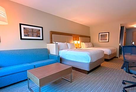 Holiday Inn Express & Suites Charlotte - Ballantyne by IHG