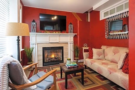 Queen Suite