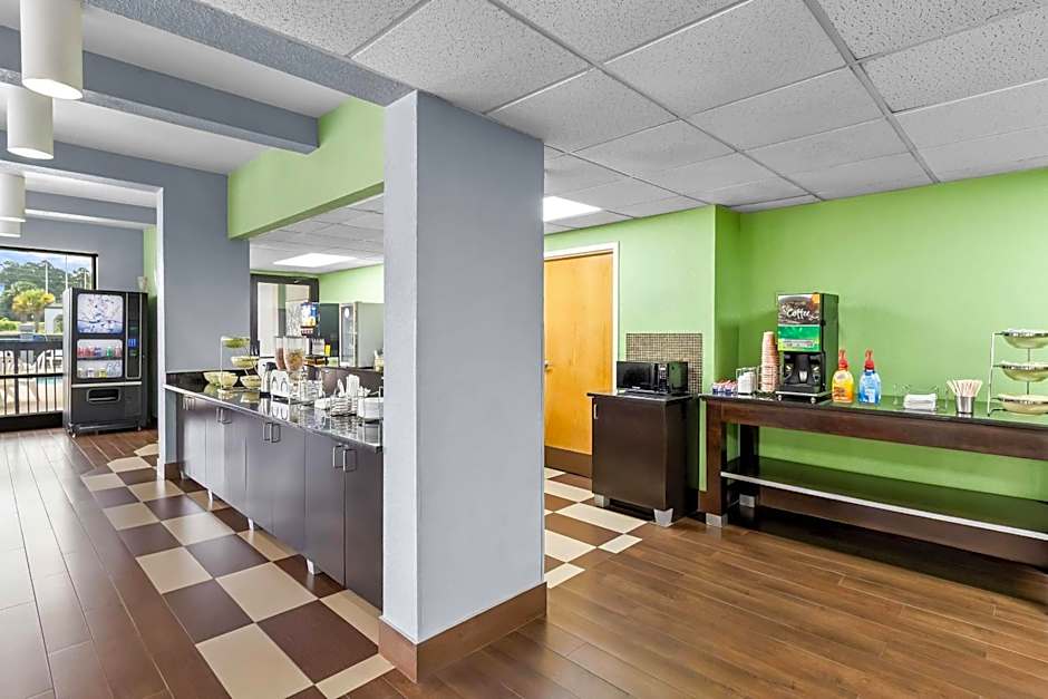 Quality Inn Walterboro I-95