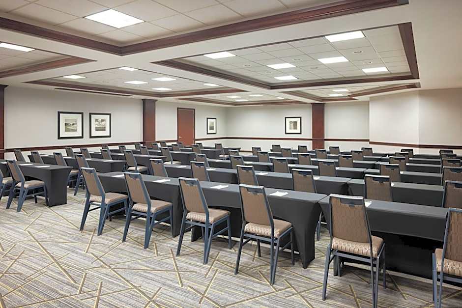 Sheraton West Des Moines Hotel